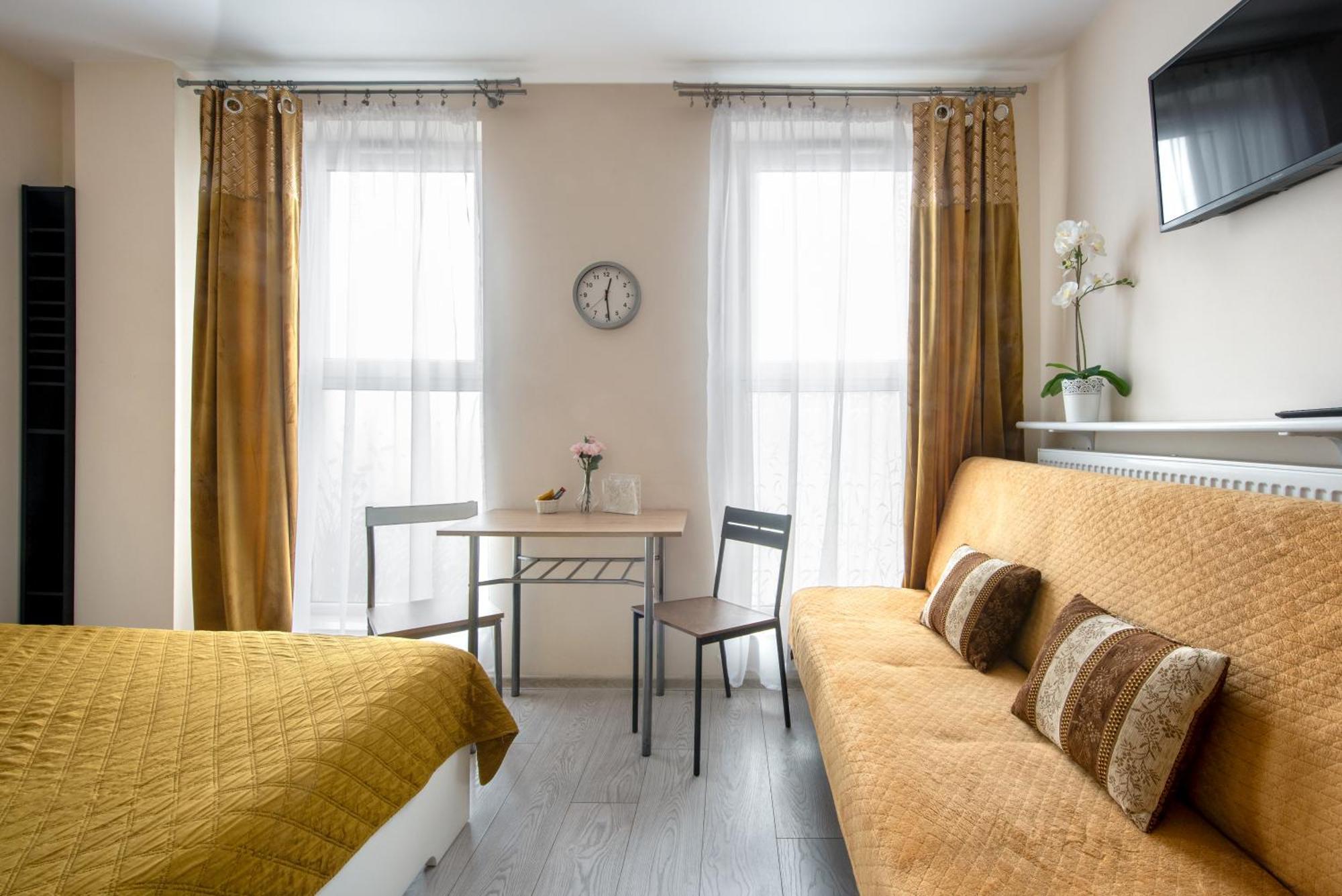 Cozy Modern Astoria Magic Orange Old Town Kraków